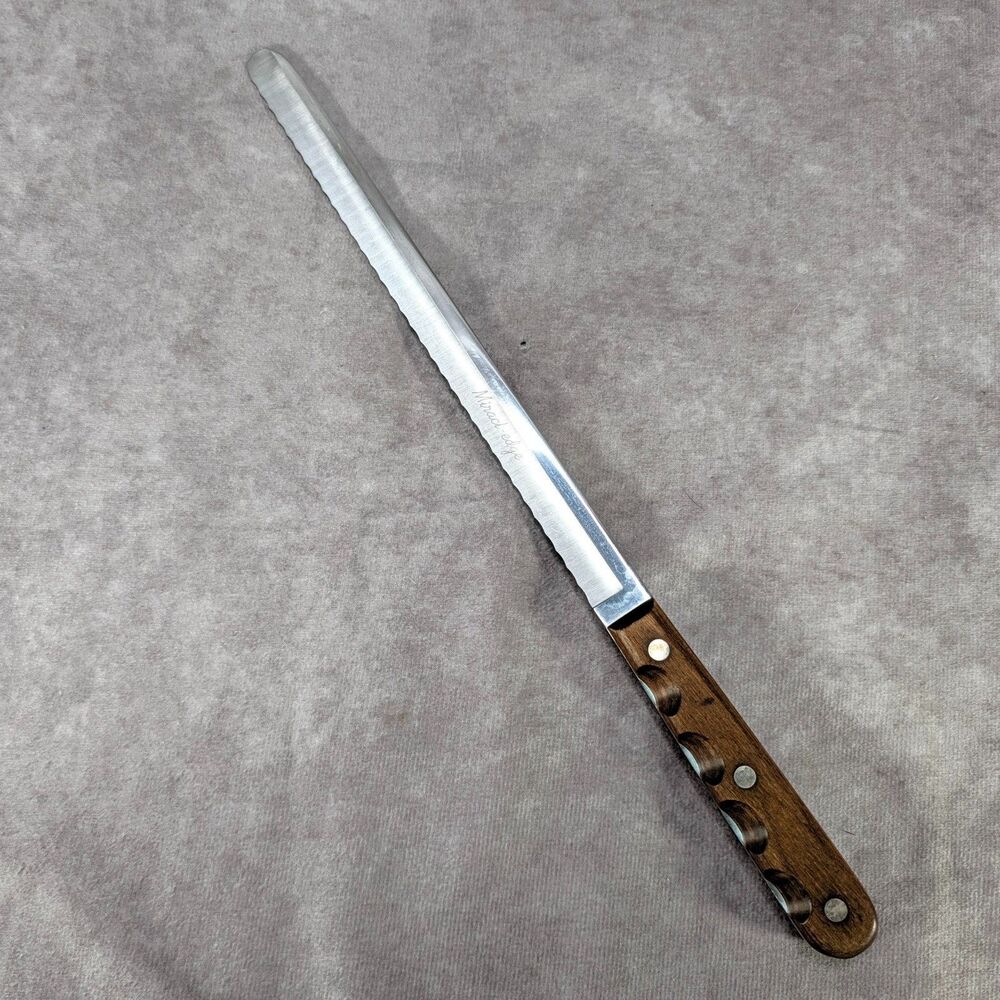 Vintage Case XX Miracl-Edge Slicing Bread Knife Walnut Wood Handle 9.5 In